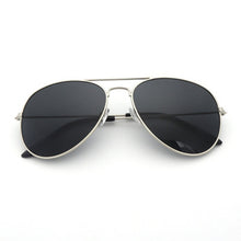 Load image into Gallery viewer, Unisex Classic Designer Mens Sunglasses
