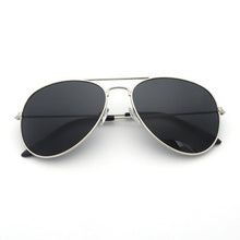 Load image into Gallery viewer, Unisex Classic Designer Mens Sunglasses