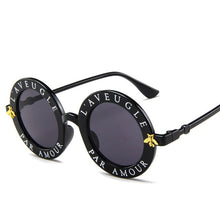 Load image into Gallery viewer, Luxury Ladies Cat Eye Sun Glasses